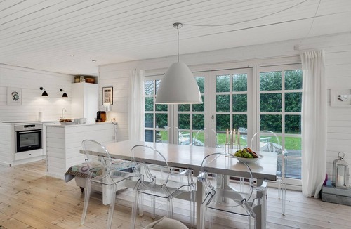 Stege House | Stunning home in Stege with kitchen