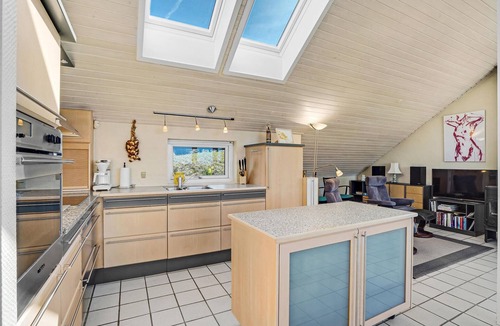 Remmer Strand House | Stunning home in Struer with WiFi