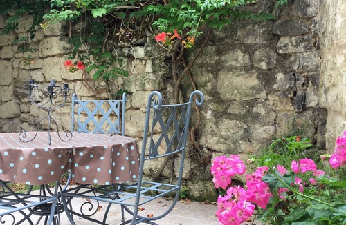 Montsoreau Cottage | Stunning home in the beautiful village of Montsoreau in the Loire Valley. 4 star
