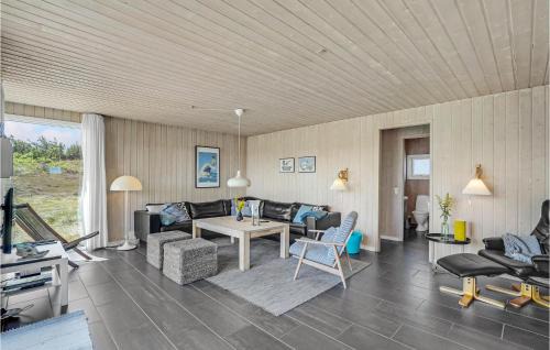 Klitmoller House | Stunning Home In Thisted With Sauna