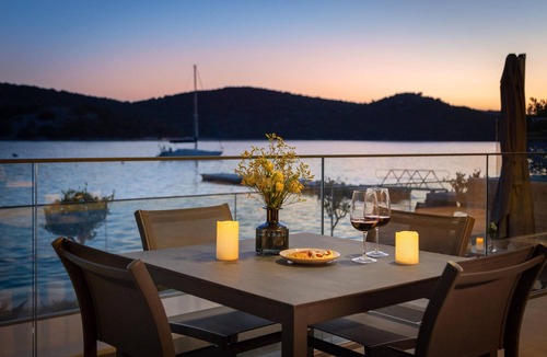 Tijesno House | Stunning home in Tisno