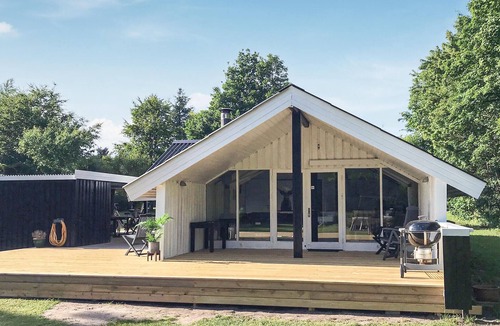 Arrild Ferieby House | Stunning home in Toftlund with WiFi