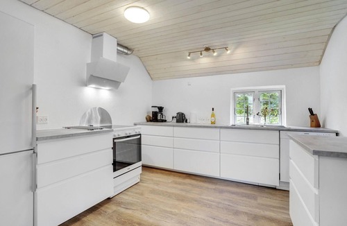Sundhuse House | Stunning home in Ulfborg with sauna