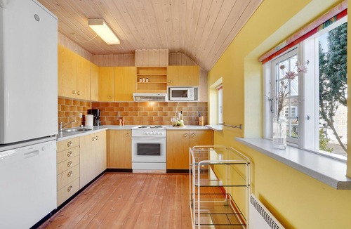 Sundhuse House | Stunning home in Ulfborg with sauna