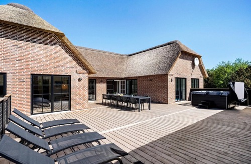 Ulfborg House | Stunning home in Ulfborg with sauna