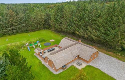 Husby House | Stunning Home In Ulfborg With Sauna