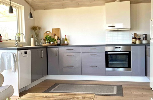 Sandkaas House | Stunning home in Unknown with 3 Bedrooms and WiFi