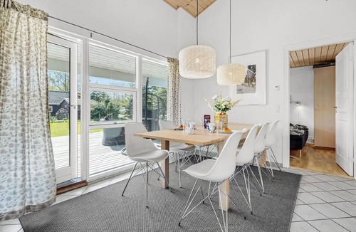 Marielyst House | Stunning home in Væggerløse with sauna