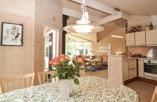 Marielyst House | Stunning home in Væggerløse with WiFi