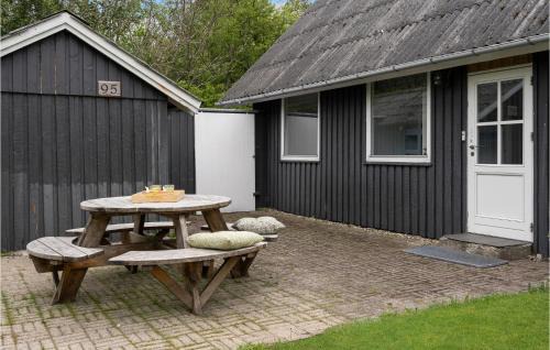 Thorsminde House | Stunning Home In Vemb With Wifi