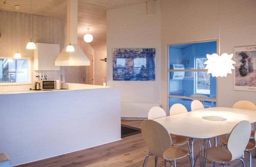 Vestervig House | Stunning home in Vestervig with WiFi