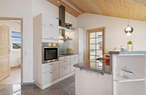 Vinderup House | Stunning home in Vinderup with sauna