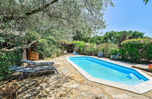 Vinezac House | Stunning home in Vinezac