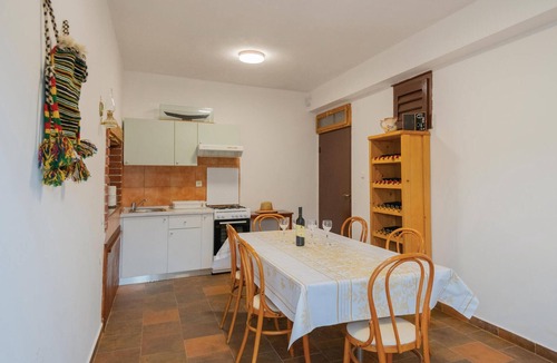 Vrgorac House | Stunning home in Vrgorac