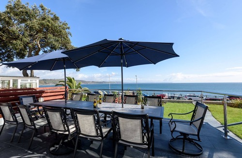 West Looe House | Stunning house sleeping 14 overlooking Looe Bay