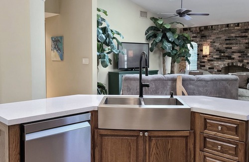 Deerfield Beach House | Stunning Indoor & Outdoor Living near Beach and Shopping. Close to Boca Raton