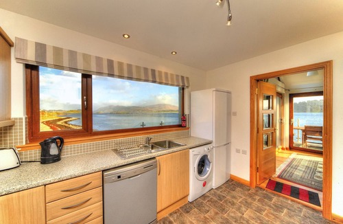 Oban House | Stunning Island LocationnAR00899F License