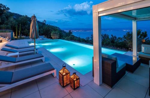 Medveja Villa | Stunning Kvarner Villa 5 Bedrooms Villa Aura Caesar Stunning Sea Views