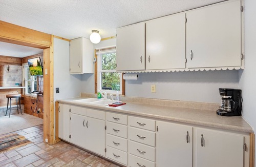 Climax Springs House | Stunning Lake View On A Nice & Quiet Relaxing Home