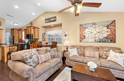 Indian Point Condo | Stunning Lake View Penthouse - Pool - Close to SDC