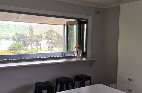 Bonnie Doon House | Stunning Lake Views!