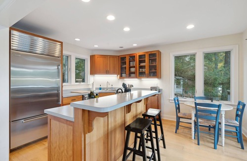 North Berwick House | Stunning Lakefront Home