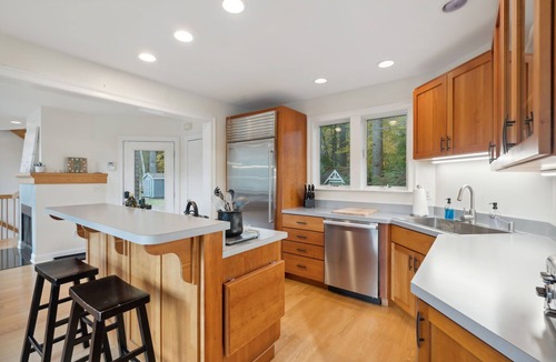 North Berwick House | Stunning Lakefront Home