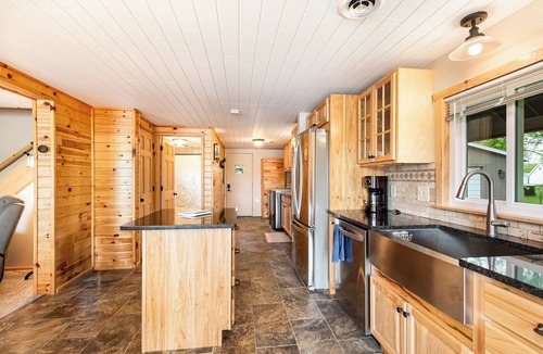 Alger Cottage | Stunning Lakefront Cottage with Beach & Hot Tub