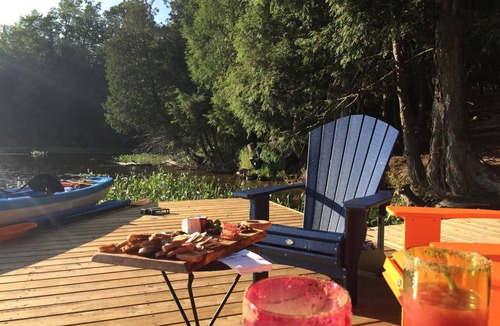 McDougall Cabin | Stunning Lakeside Cabin in McKellar, Ontario - The Ultimate Glamping Getaway Destination