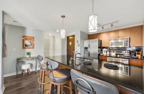 Lake Las Vegas Condo | Stunning Lakeview 2BR with Pool, Lake Las Vegas