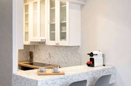 Saint-Thomas-d'Aquin Apartment | Stunning loft for 6 in the 7th district