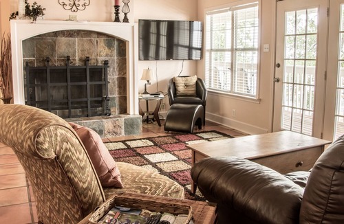 Malakoff House | Stunning Louisiana style 5-Bedroom with Waterfront View and Gorgeous Sunsets