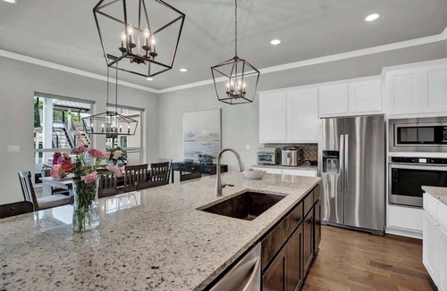 Horseshoe Bay House | Stunning Luxury Home on Lake Lbj!