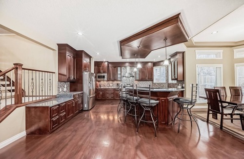 Symons Valley House | Stunning Luxury Home with Private Balcony & Double Garage