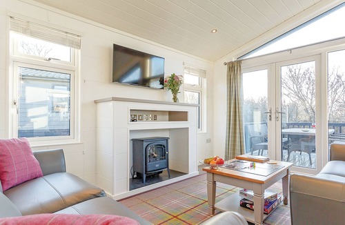 Axminster Ski Chalet | Stunning luxury lodge.