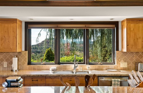Sedona House | Stunning Luxury Paradise with Views, Pool and Hot Tub in Sedona! Sedona Paradise