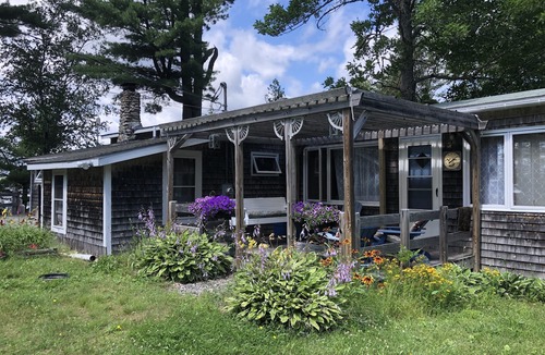 Perry Cabin | Stunning Maine cabin on Boyden Lake