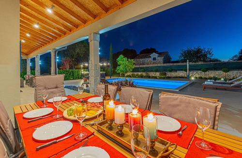 Drnis Villa | Stunning Mediterranean Villa 5 Minutes from Krka National Park