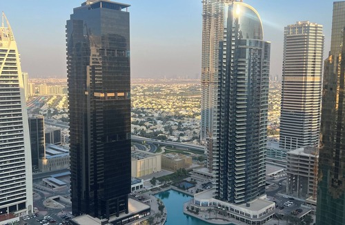 Jumeirah Lake Towers Apartment | Stunning Modern 1BR Apartment Lake View JLT – Lake Terrace
