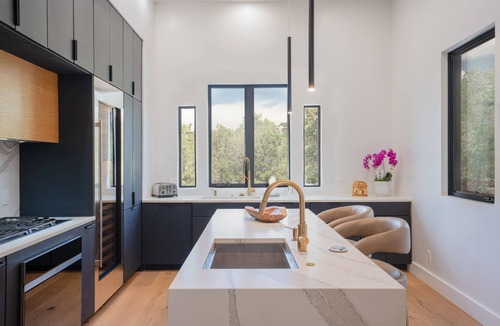 Northeast Santa Fe House | Stunning Modern Home, Hot Tub, Outdoor Fire Pit