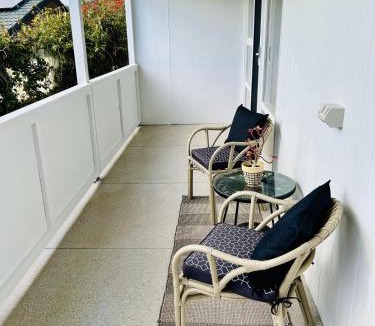 Hazelwood Park Apartment | Stunning Modern Self-contained Apartment