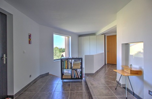 Ceret Villa | Stunning, modern villa, with pool, 15 minutes walk from Céret centre
