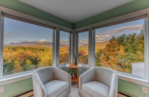 North Woodstock House | Stunning Mountain Retreat