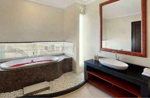 Kampial House | Stunning MRC 2-Bedroom Villa #B6
