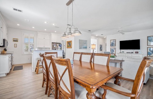 Beachwalk House | STUNNING NEW LISTING - Ocean and Beach Views - Sleeps 12