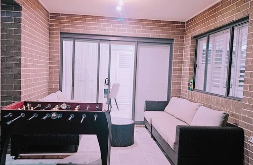 Marsden Park House | Stunning New 5 BR & 3.5 Bath