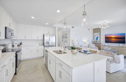 Immokalee Condo | Stunning New Condo in Ave Maria