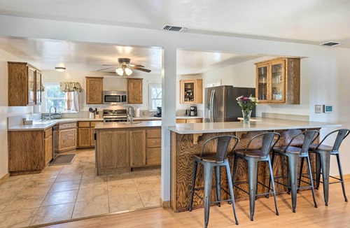 Nicolaus House | Stunning Nicolaus Getaway on Feather River!