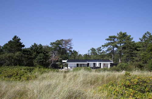 Lumsas Cabin | Stunning Ocean View and Private Beach