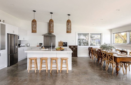 Killcare Heights House | Stunning ocean views and pool